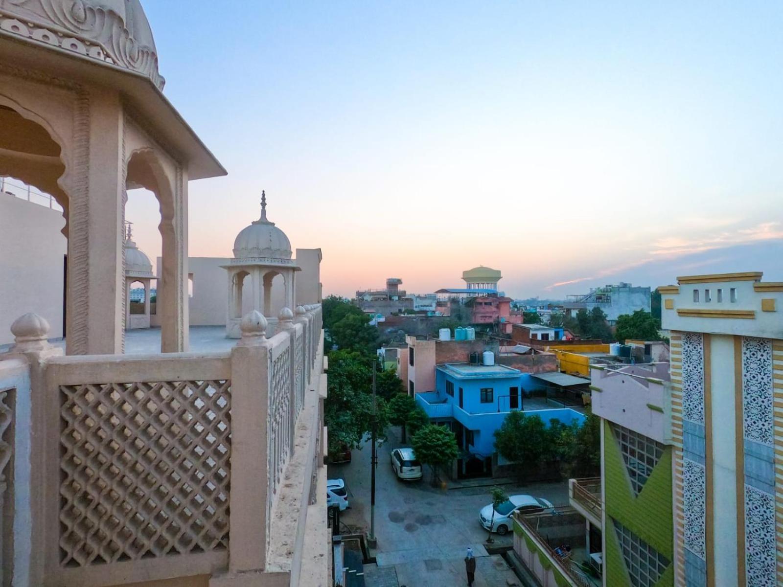 阿格拉 The Taj Vista Agra- Walking Distance To Taj Mahal酒店 外观 照片
