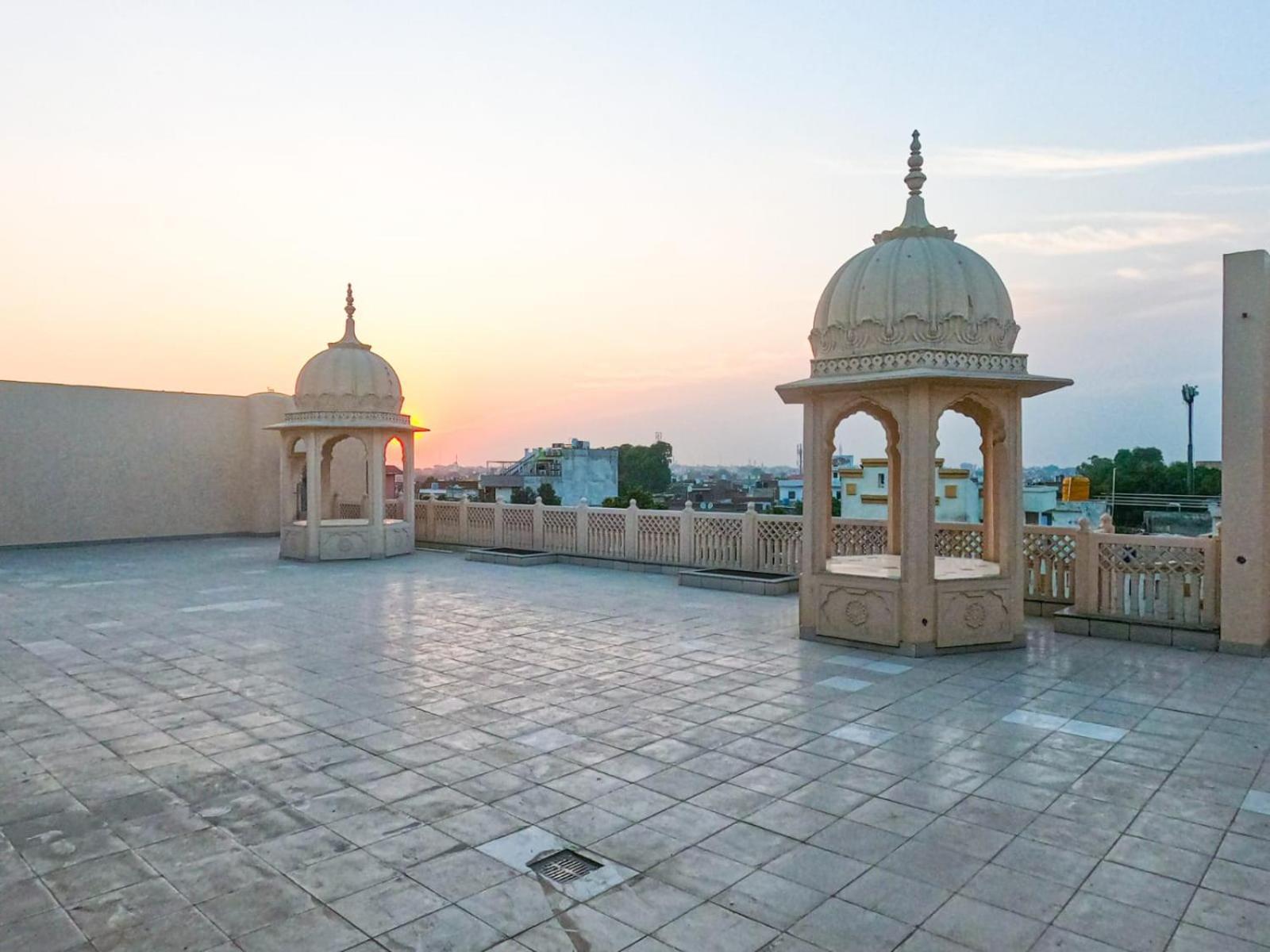 阿格拉 The Taj Vista Agra- Walking Distance To Taj Mahal酒店 外观 照片