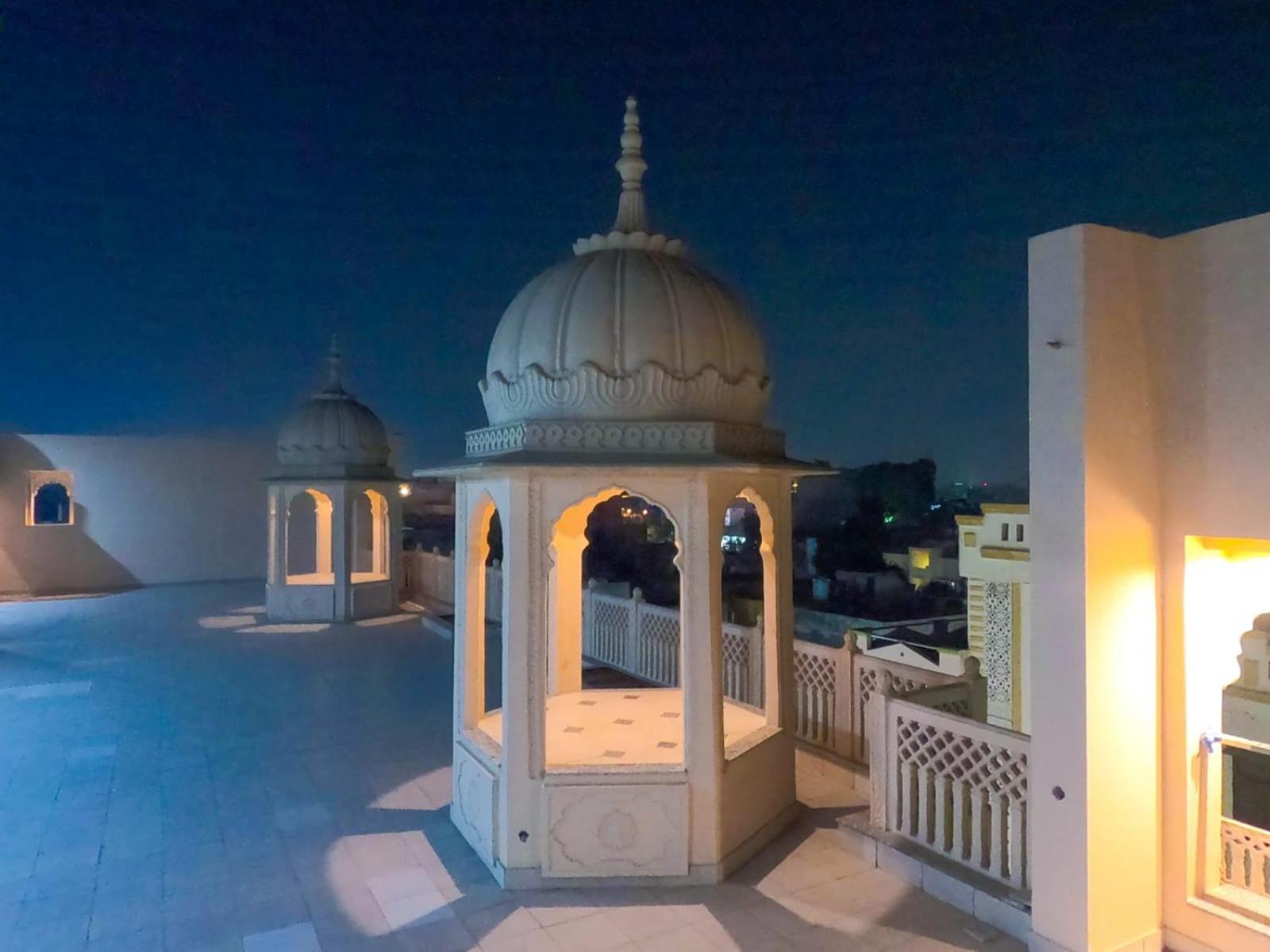 阿格拉 The Taj Vista Agra- Walking Distance To Taj Mahal酒店 外观 照片